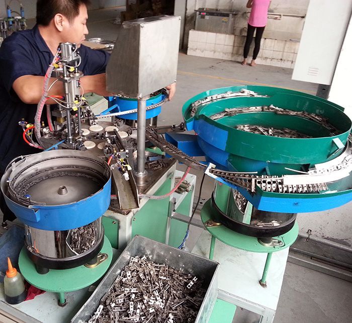 非標自動化設備10